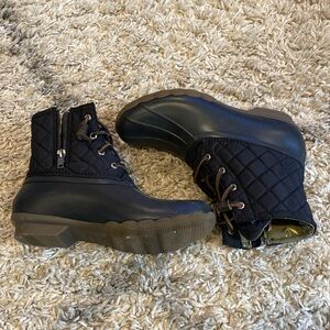 NWOT Women’s sperry boots